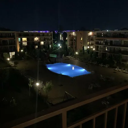 公寓 Apartments 阳光海滩